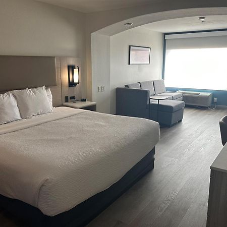La Quinta Inn & Suites By Wyndham Albuquerque Midtown Extérieur photo