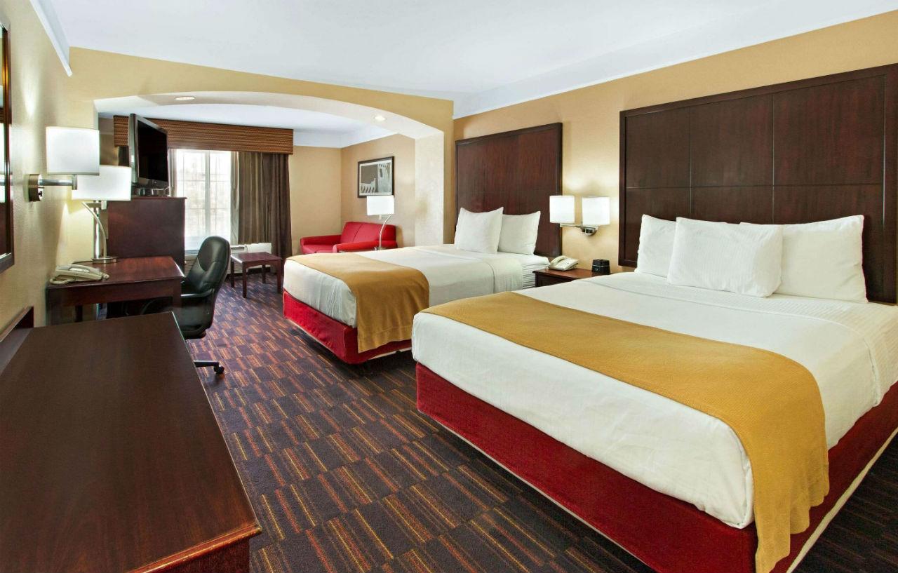 La Quinta Inn & Suites By Wyndham Albuquerque Midtown Extérieur photo