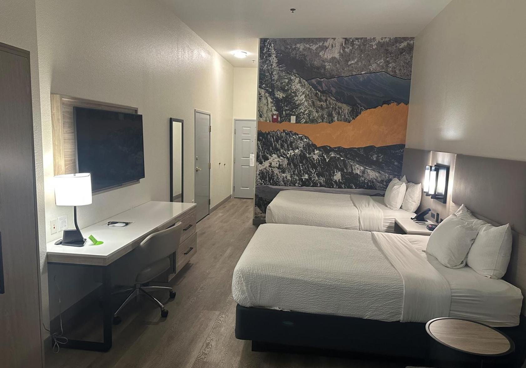 La Quinta Inn & Suites By Wyndham Albuquerque Midtown Extérieur photo